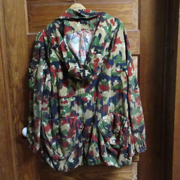 Hooded Swiss Alpenflage Jacket w/Net 56
